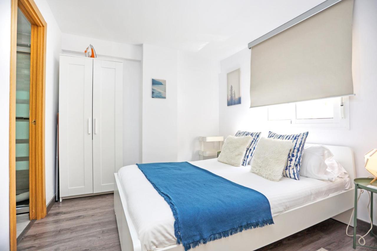 Апартаменти Holidays2Malaga Goya - Zona Huelin & 500 Mts De La Playa Екстер'єр фото